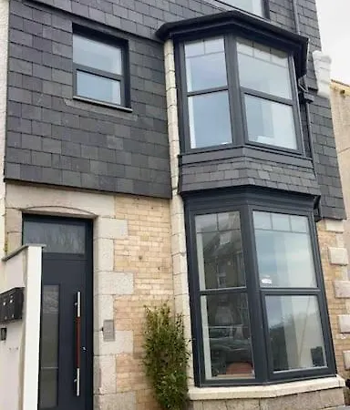 Hyper-Central Newquay, Sleeps 3 Newquay  Exterior photo